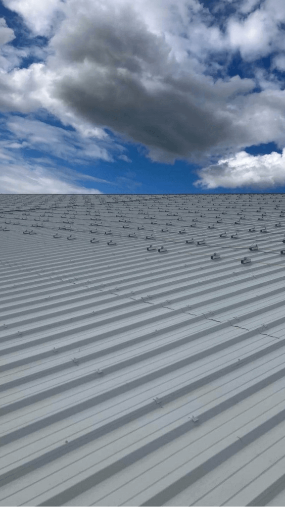 Un chantier de couvreur zingueur à Avignon